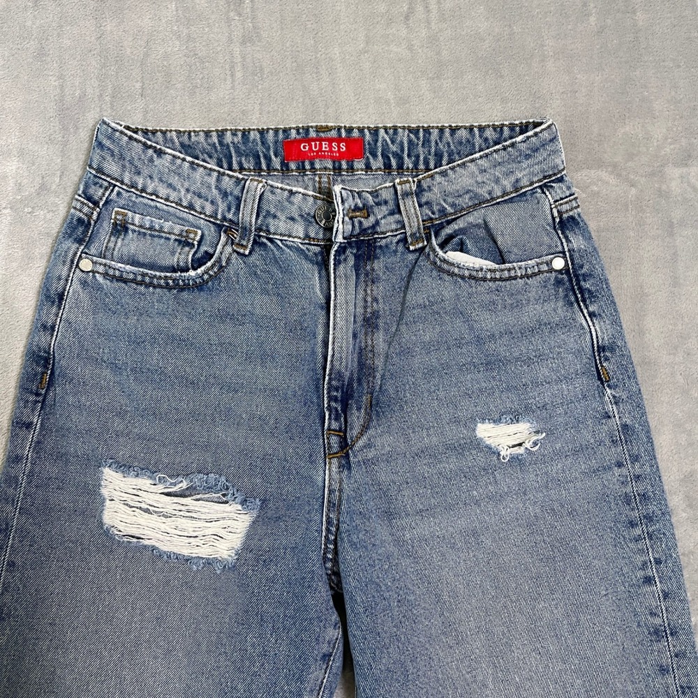 Y2K Guess Jeans Light Wash Distressed Straight‎ Leg Denim Pants Women's Size 26 - Picture 4 of 6